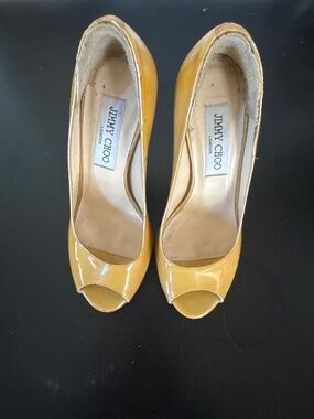 Jimmy Choo size 35